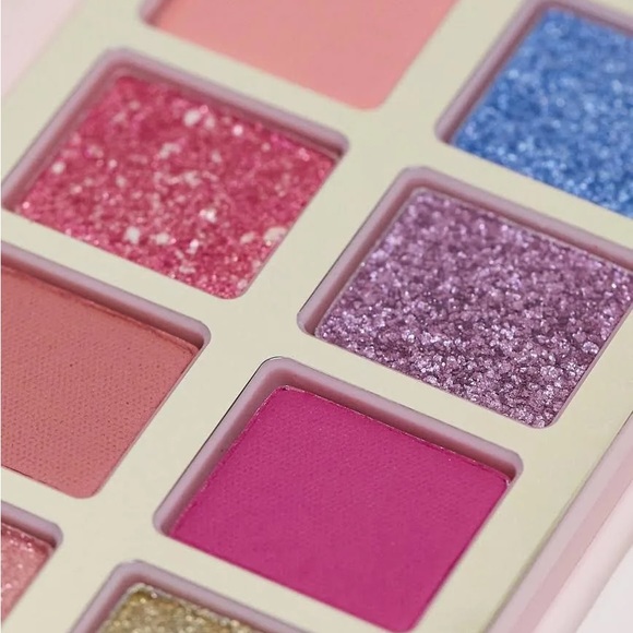 BNIB Too Faced Pinker Times Ahead shadow palette - Picture 9 of 9